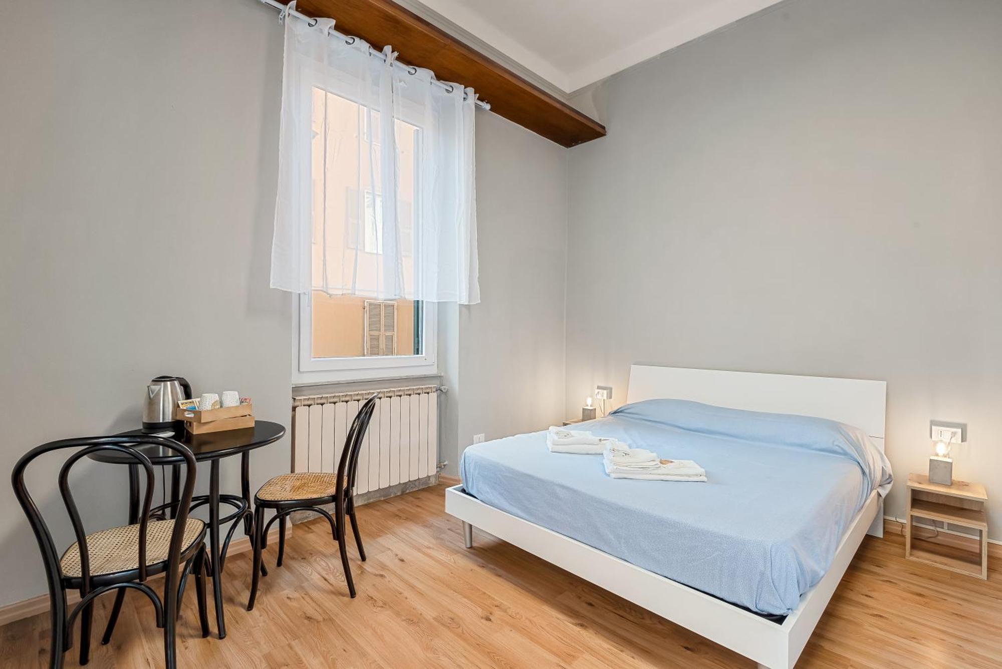 Redamare In The Center Of The